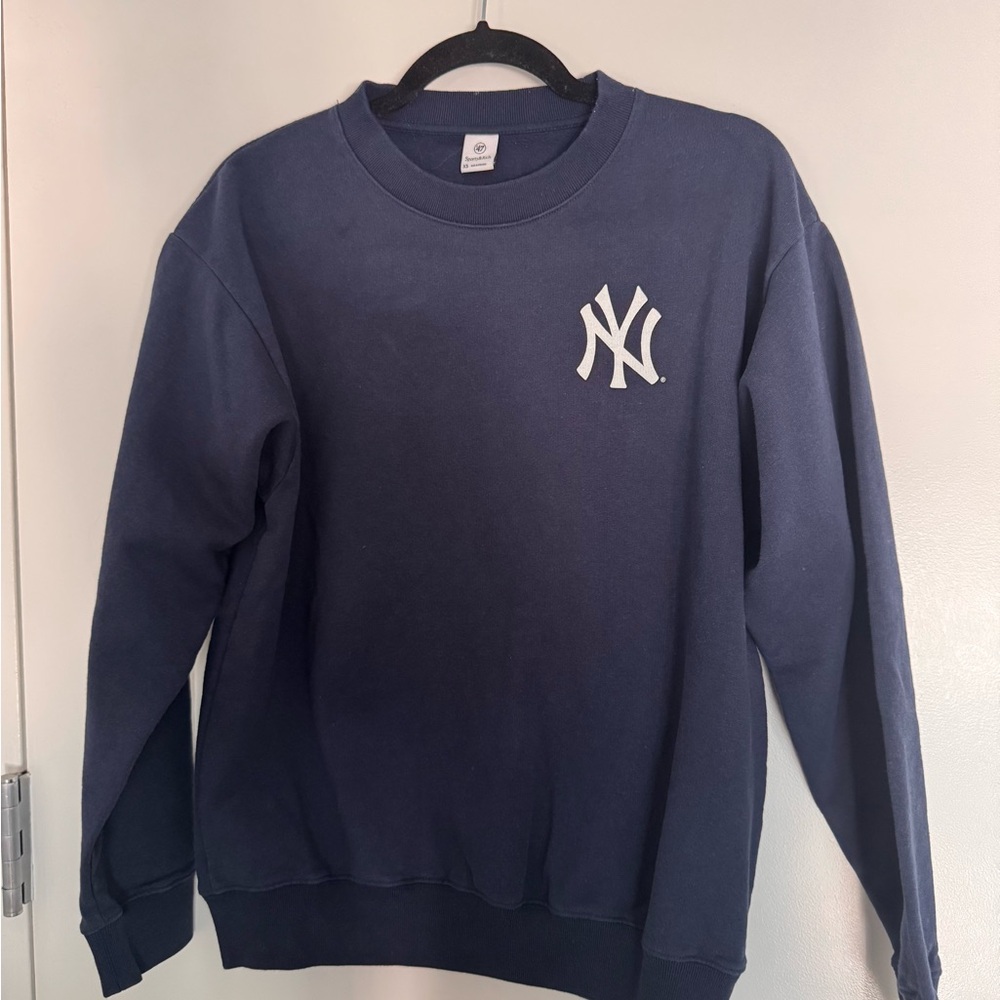 Sporty & Rich Navy Blue Crewneck Sweater XS NEW YORK YANKEES